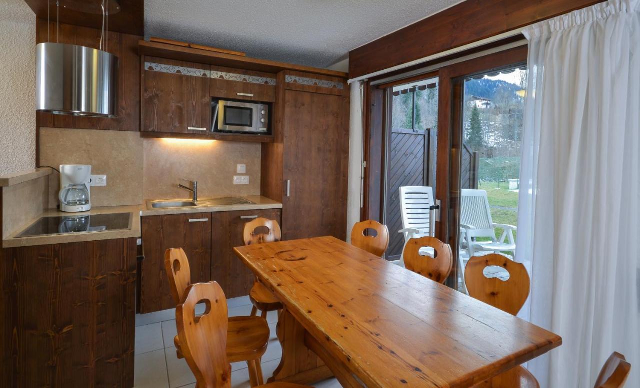 Aldeamento Turístico Vvf Villages La Belle Au Bois à *